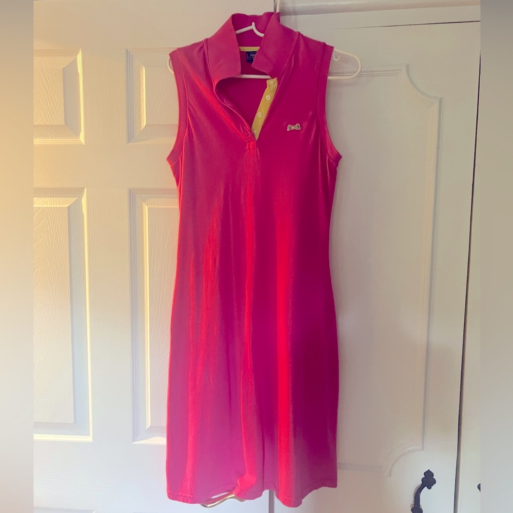 Pink cotton Le Tigre polo dress. Size medium. Excellent condition.
